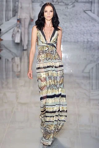 Look 16